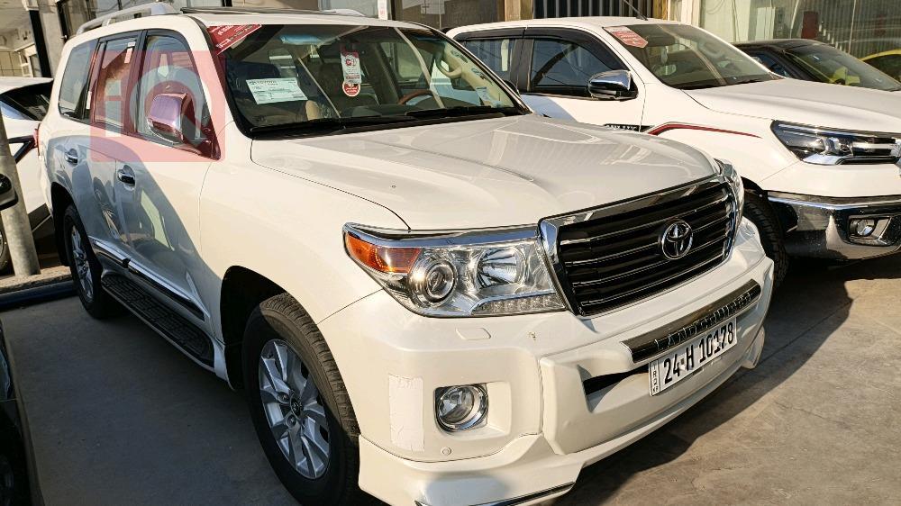 تويوتا لاندكروزر